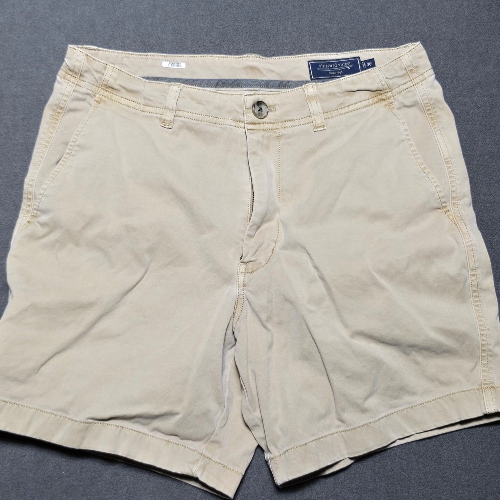 Vineyard Vines Men's Tan‎ 98% Cotton Shorts Size 30 Casual Everyday Khaki